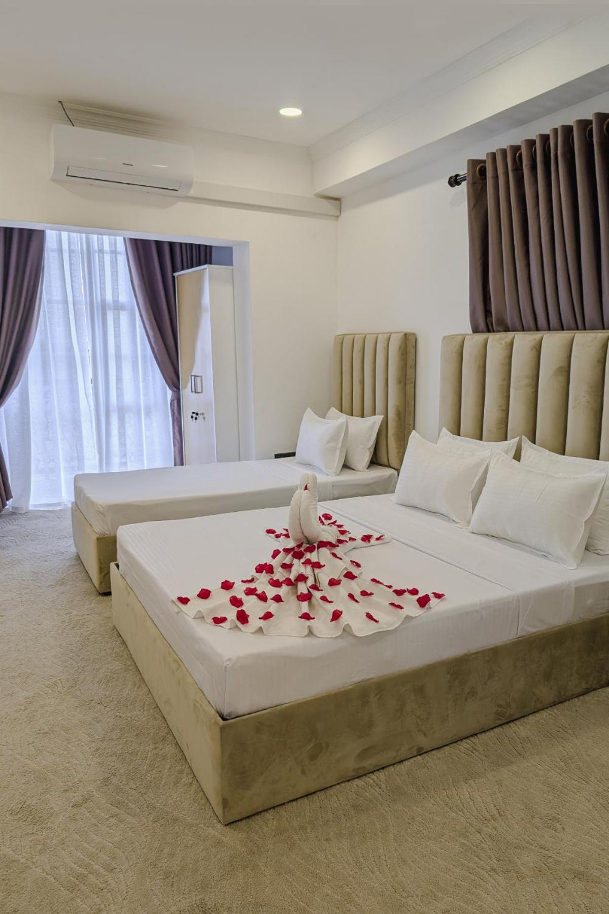 Kings Grand Colombo