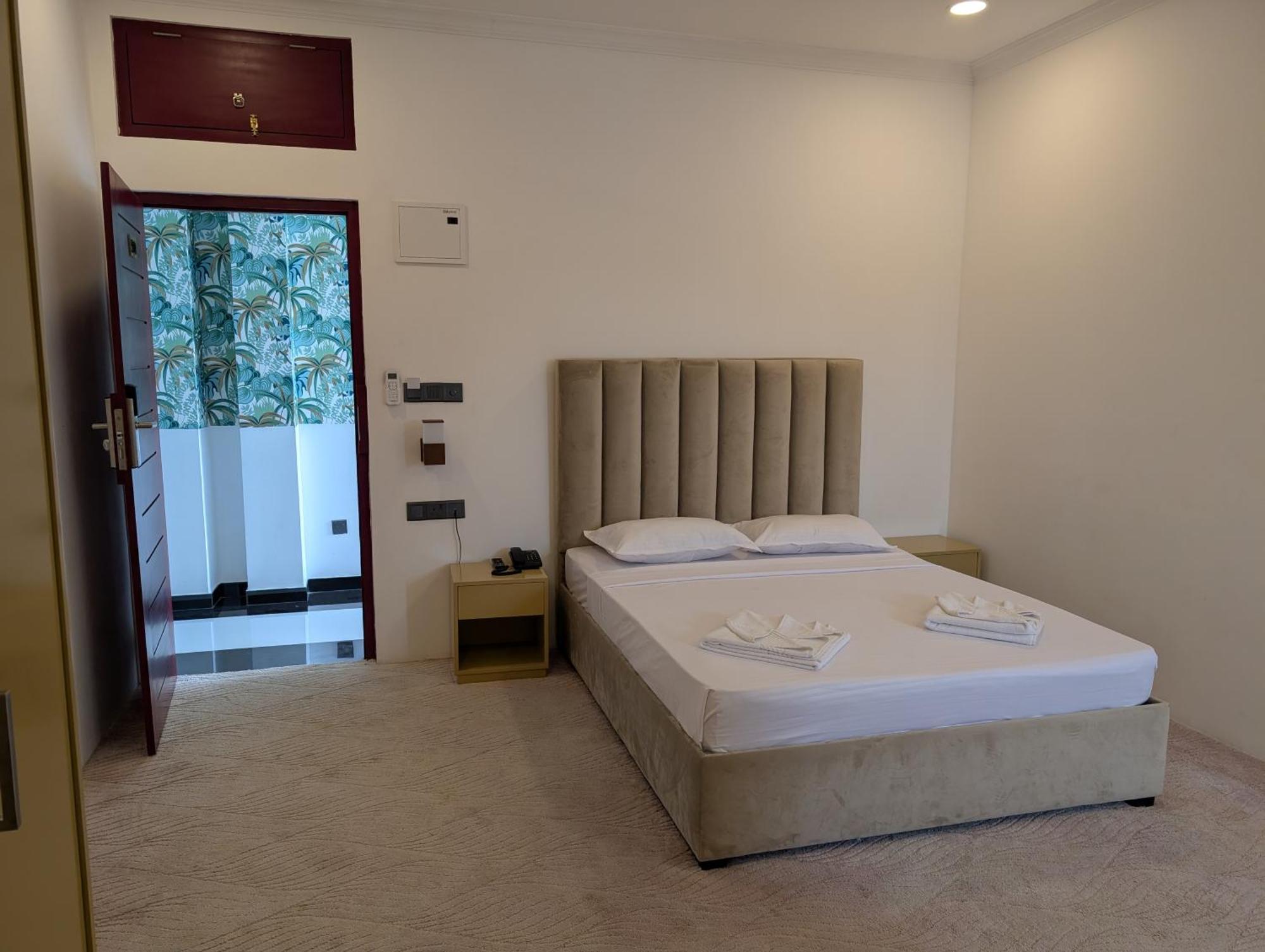 Kings Grand Hotel